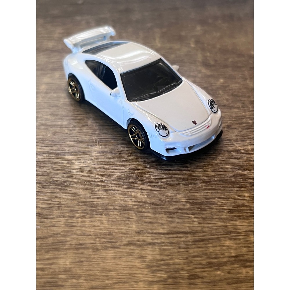Hot Wheels 2018 White Porsche 911 GT3 RS Loose Die Cast EUC Play Cars